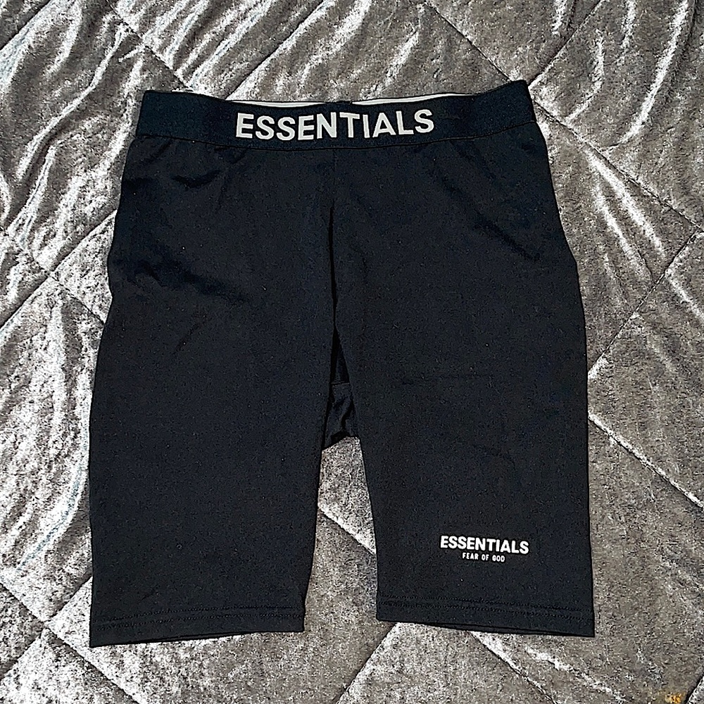 Essentials Biker Shorts